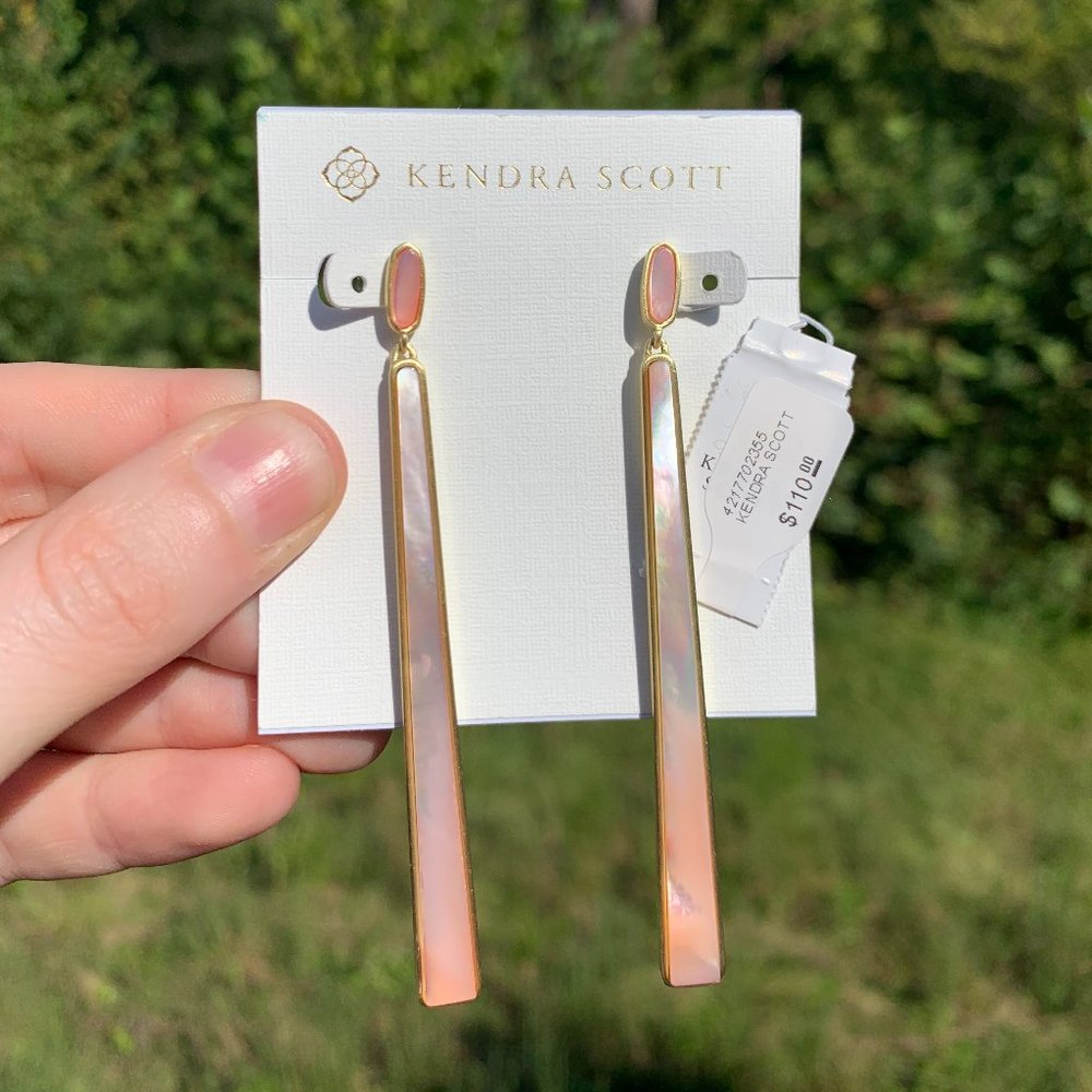 KENDRA SCOTT • Brooklyn Gold Statement Earrings* - Picture 4 of 8